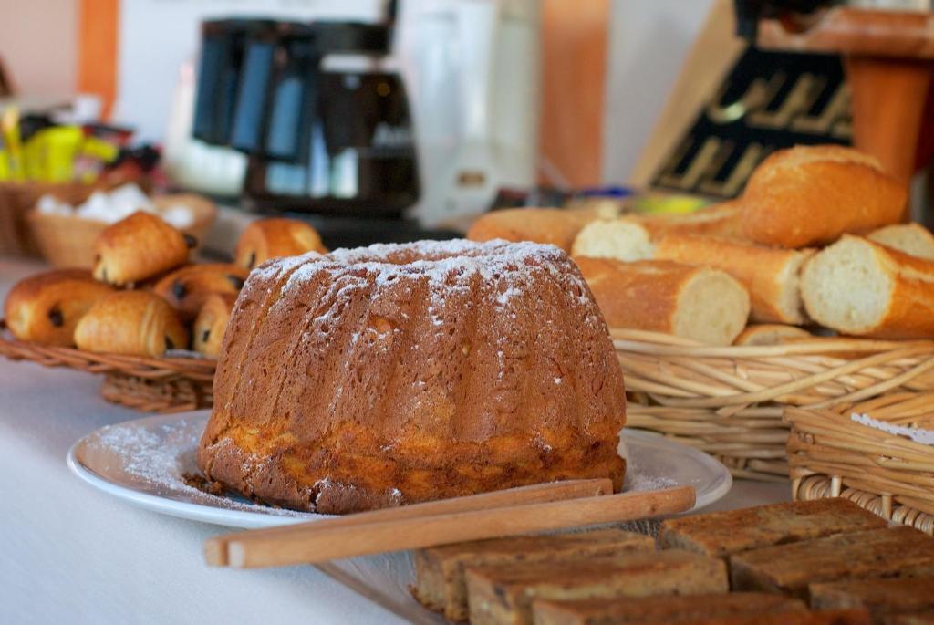 Logis Hotel Restaurant La Porte Des Cevennes Anduze Zewnętrze zdjęcie