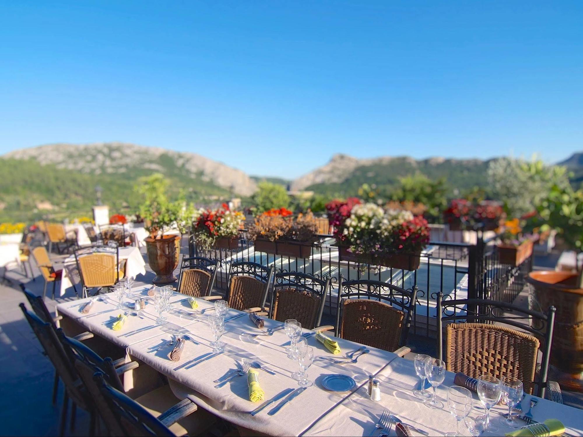 Logis Hotel Restaurant La Porte Des Cevennes Anduze Zewnętrze zdjęcie