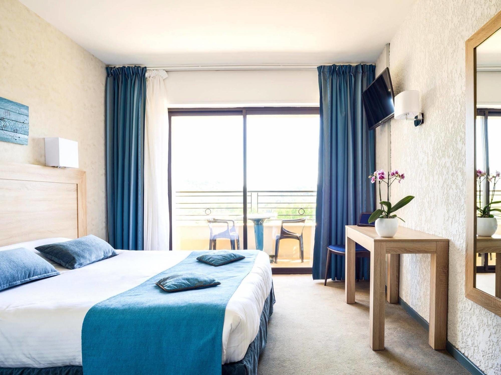 Logis Hotel Restaurant La Porte Des Cevennes Anduze Zewnętrze zdjęcie