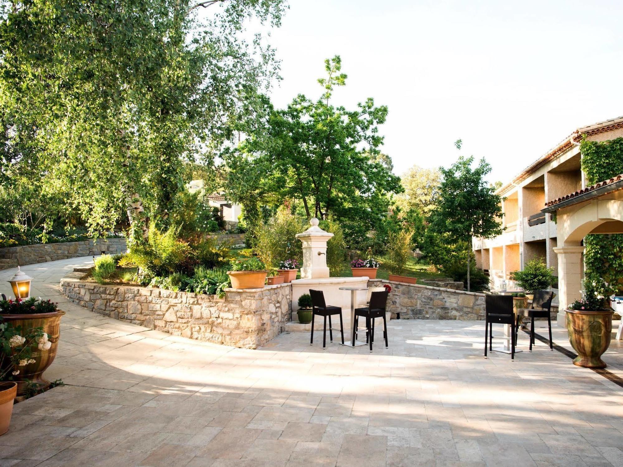 Logis Hotel Restaurant La Porte Des Cevennes Anduze Zewnętrze zdjęcie